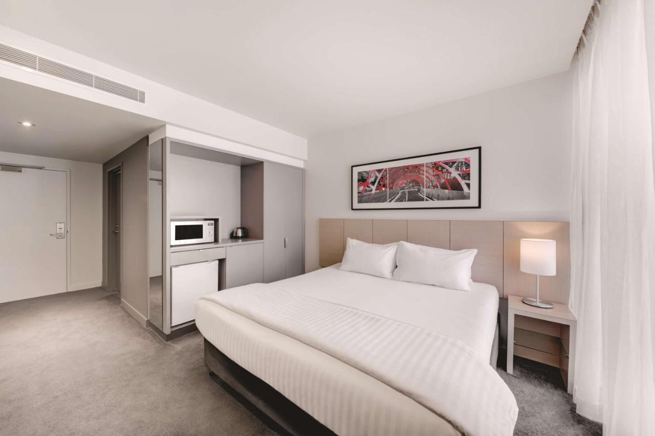 Travelodge Hotel Melbourne Docklands Ngoại thất bức ảnh