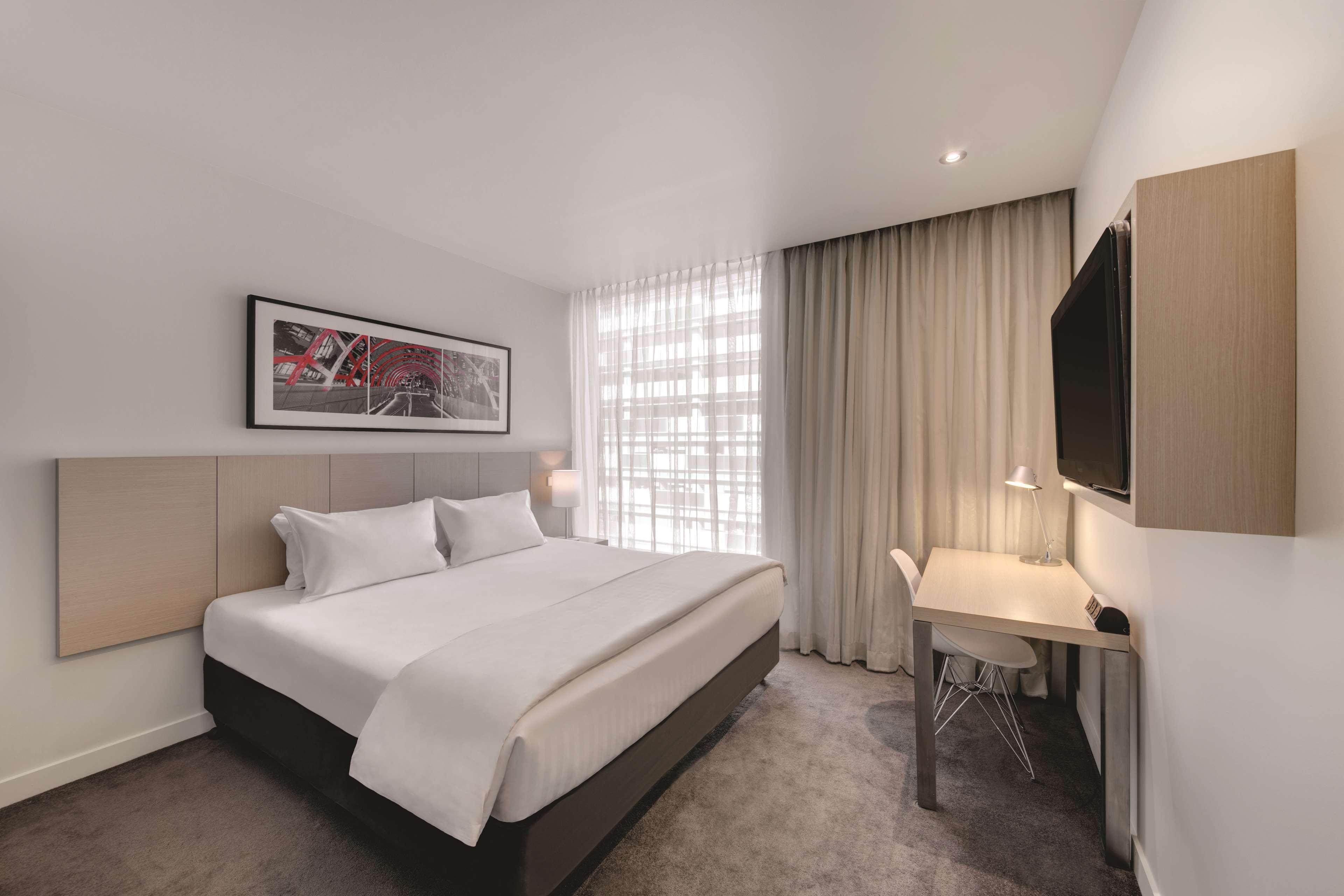 Travelodge Hotel Melbourne Docklands Ngoại thất bức ảnh