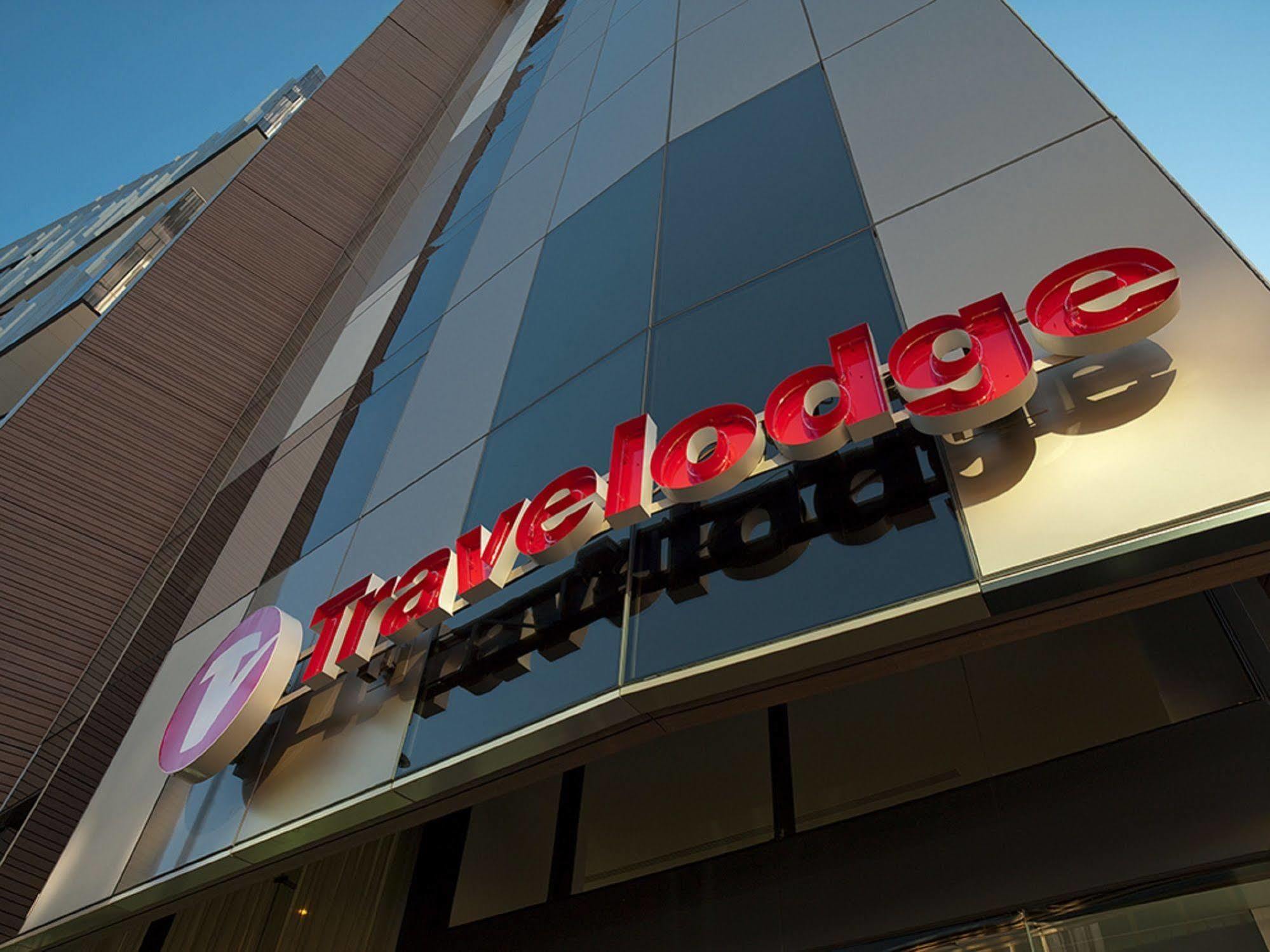 Travelodge Hotel Melbourne Docklands Ngoại thất bức ảnh