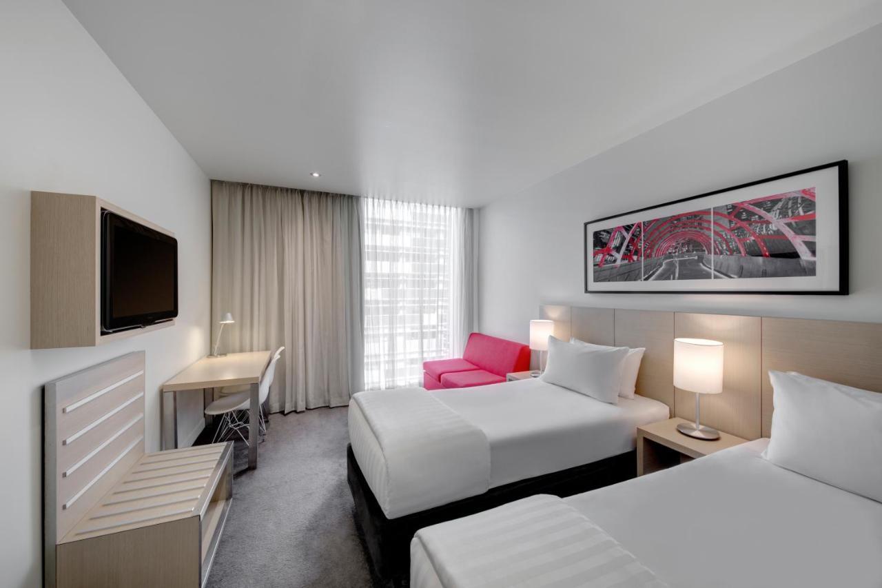 Travelodge Hotel Melbourne Docklands Ngoại thất bức ảnh